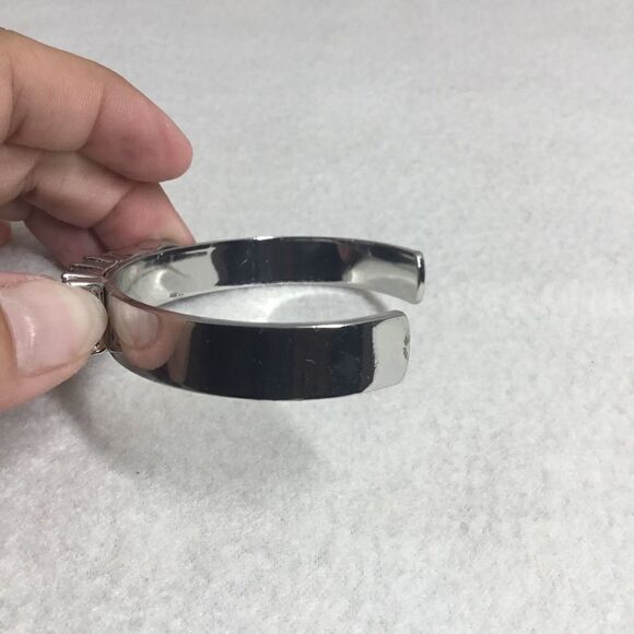 Nordstrom Jewelry Modern Jewel Cuff (G1) - Picture 6 of 8